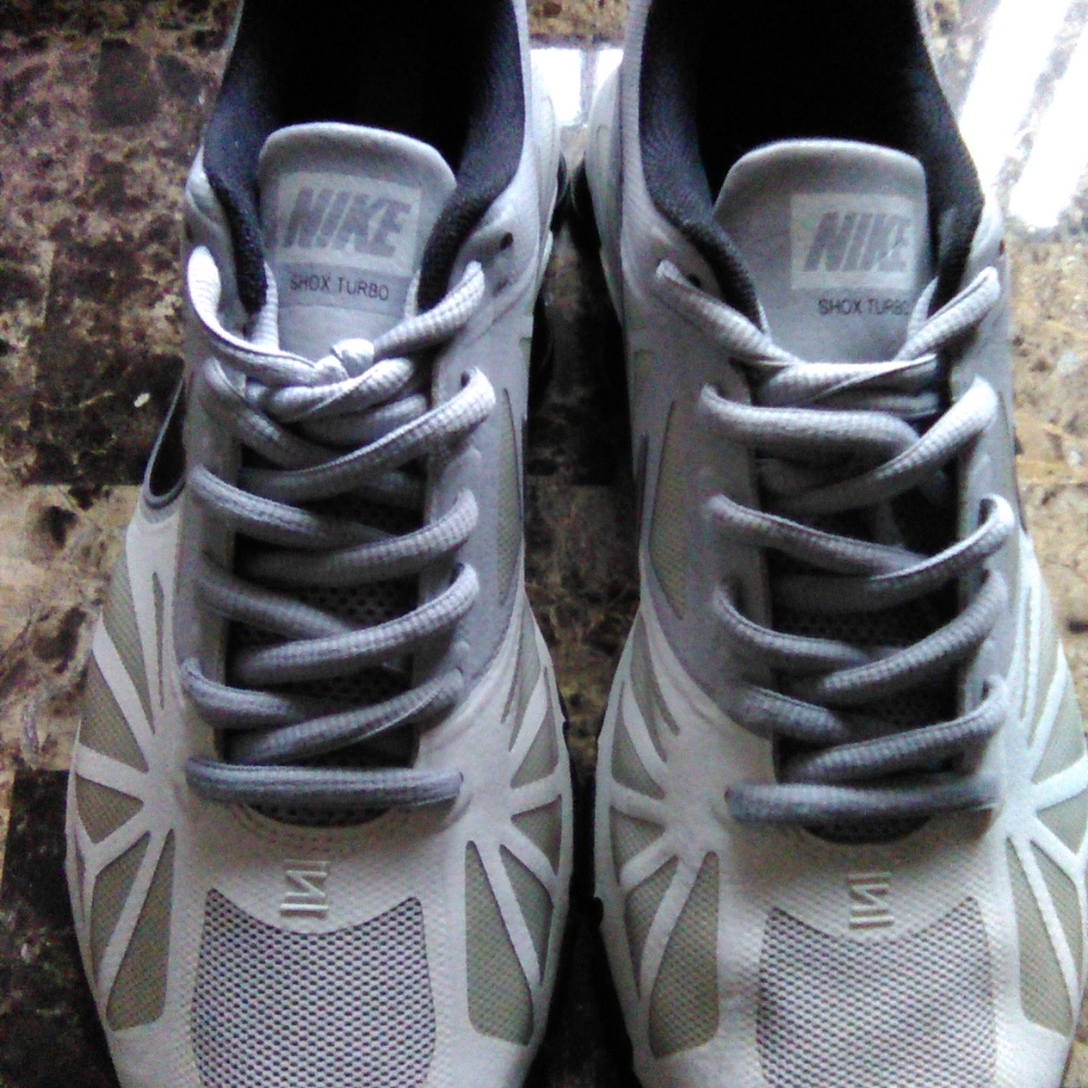 Nike Shox Turbo